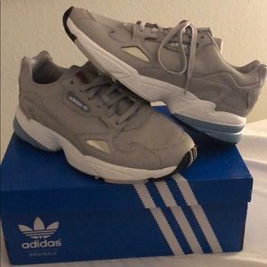 NWT Adidas Falcon